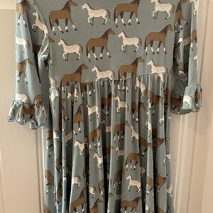 2T Bamboo Gray and Brown Casual Sundress with Cuffed 3/4 Sleeves